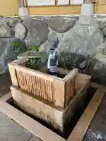 華溪寺の手水舎