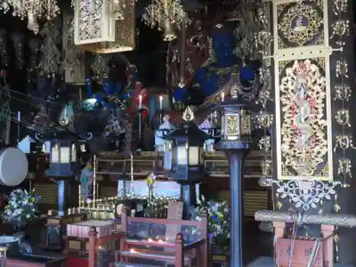 成田山 萬福院の本殿・本堂