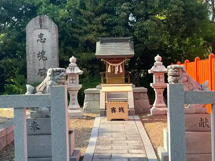 百舌鳥八幡宮の{uncategorized: "未分類", other: "その他", undefined: "問題あり", building: "その他建物", grave: "お墓", sacred_gate: "鳥居", guardian: "狛犬", statue: "像", buddha: "仏像", history: "歴史", nature: "自然", garden: "庭園", animal: "動物", pagoda: "塔", temizu: "手水舎", mountain_gate: "山門・神門", sanctuary: "本殿・本堂", subordinate: "末社・摂社", art: "芸術", scenery: "景色", jizo: "地蔵", ema: "絵馬", goshuin: "御朱印", omikuji: "おみくじ", items: "授与品その他", amulet: "お守り", goshuincho: "御朱印帳", eats: "食事", festival: "お祭り", votive_dance: "神楽", shichigosan: "七五三参", wedding: "結婚式", experience: "体験その他", initially: "初詣", around: "周辺", anti_infection: "感染症対策"}