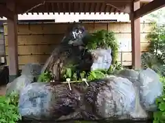 馬橋稲荷神社の手水