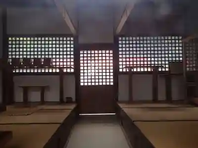 八阪神社（大神神社末社）・大峯社（大神神社雑社）・賃長社（大神神社雑社）・金比羅社（大神神社雑社）の本殿・本堂