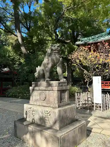 根津神社の{uncategorized: "未分類", other: "その他", undefined: "問題あり", building: "その他建物", grave: "お墓", sacred_gate: "鳥居", guardian: "狛犬", statue: "像", buddha: "仏像", history: "歴史", nature: "自然", garden: "庭園", animal: "動物", pagoda: "塔", temizu: "手水舎", mountain_gate: "山門・神門", sanctuary: "本殿・本堂", subordinate: "末社・摂社", art: "芸術", scenery: "景色", jizo: "地蔵", ema: "絵馬", goshuin: "御朱印", omikuji: "おみくじ", items: "授与品その他", amulet: "お守り", goshuincho: "御朱印帳", eats: "食事", festival: "お祭り", votive_dance: "神楽", shichigosan: "七五三参", wedding: "結婚式", experience: "体験その他", initially: "初詣", around: "周辺", anti_infection: "感染症対策"}