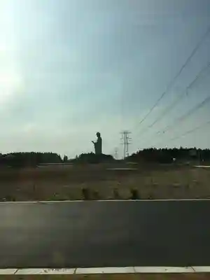 東本願寺本廟 牛久浄苑（牛久大仏）の仏像