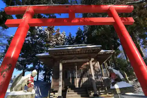 稲荷神社の本殿