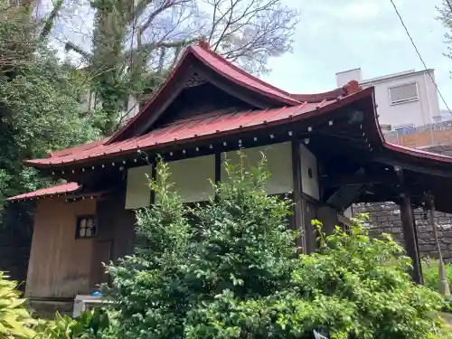 白滝不動尊の{uncategorized: "未分類", other: "その他", undefined: "問題あり", building: "その他建物", grave: "お墓", sacred_gate: "鳥居", guardian: "狛犬", statue: "像", buddha: "仏像", history: "歴史", nature: "自然", garden: "庭園", animal: "動物", pagoda: "塔", temizu: "手水舎", mountain_gate: "山門・神門", sanctuary: "本殿・本堂", subordinate: "末社・摂社", art: "芸術", scenery: "景色", jizo: "地蔵", ema: "絵馬", goshuin: "御朱印", omikuji: "おみくじ", items: "授与品その他", amulet: "お守り", goshuincho: "御朱印帳", eats: "食事", festival: "お祭り", votive_dance: "神楽", shichigosan: "七五三参", wedding: "結婚式", experience: "体験その他", initially: "初詣", around: "周辺", anti_infection: "感染症対策"}