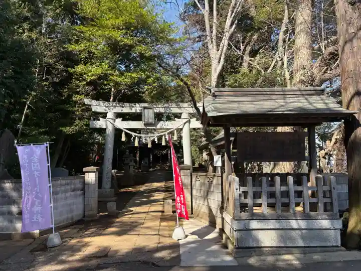 七百餘所神社 の{uncategorized: "未分類", other: "その他", undefined: "問題あり", building: "その他建物", grave: "お墓", sacred_gate: "鳥居", guardian: "狛犬", statue: "像", buddha: "仏像", history: "歴史", nature: "自然", garden: "庭園", animal: "動物", pagoda: "塔", temizu: "手水舎", mountain_gate: "山門・神門", sanctuary: "本殿・本堂", subordinate: "末社・摂社", art: "芸術", scenery: "景色", jizo: "地蔵", ema: "絵馬", goshuin: "御朱印", omikuji: "おみくじ", items: "授与品その他", amulet: "お守り", goshuincho: "御朱印帳", eats: "食事", festival: "お祭り", votive_dance: "神楽", shichigosan: "七五三参", wedding: "結婚式", experience: "体験その他", initially: "初詣", around: "周辺", anti_infection: "感染症対策"}
