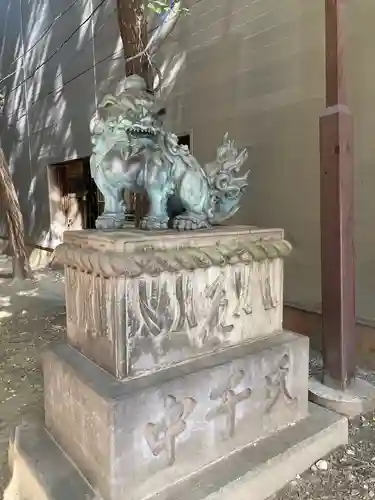 花園神社の狛犬