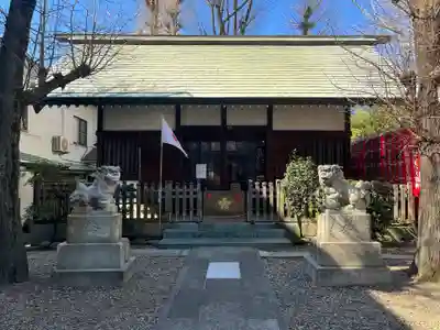 諏訪神社の本殿・本堂