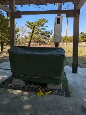 神山稲荷神社の{uncategorized: "未分類", other: "その他", undefined: "問題あり", building: "その他建物", grave: "お墓", sacred_gate: "鳥居", guardian: "狛犬", statue: "像", buddha: "仏像", history: "歴史", nature: "自然", garden: "庭園", animal: "動物", pagoda: "塔", temizu: "手水舎", mountain_gate: "山門・神門", sanctuary: "本殿・本堂", subordinate: "末社・摂社", art: "芸術", scenery: "景色", jizo: "地蔵", ema: "絵馬", goshuin: "御朱印", omikuji: "おみくじ", items: "授与品その他", amulet: "お守り", goshuincho: "御朱印帳", eats: "食事", festival: "お祭り", votive_dance: "神楽", shichigosan: "七五三参", wedding: "結婚式", experience: "体験その他", initially: "初詣", around: "周辺", anti_infection: "感染症対策"}