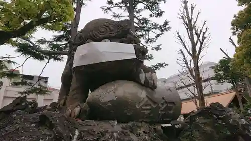 お三の宮日枝神社の狛犬