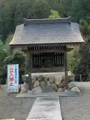 箕輪山満行院霊巖寺の建物その他