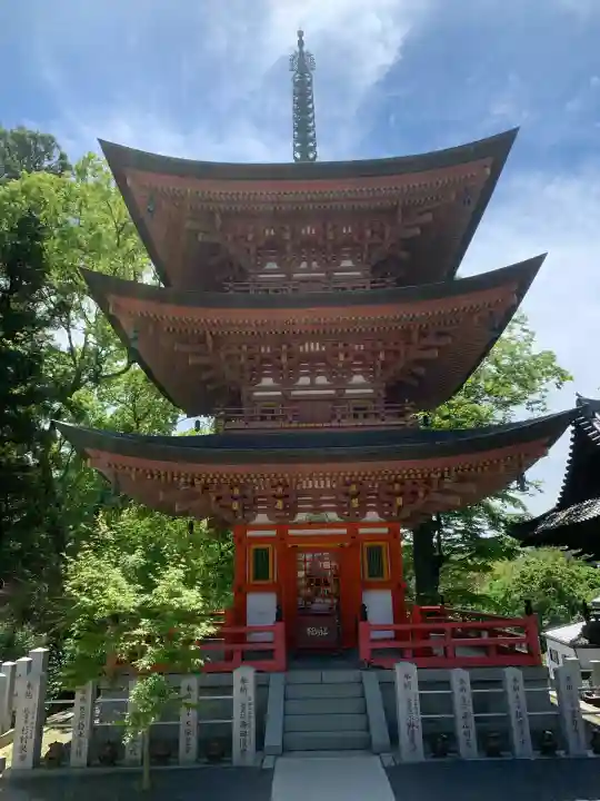 布施弁天 東海寺の{uncategorized: "未分類", other: "その他", undefined: "問題あり", building: "その他建物", grave: "お墓", sacred_gate: "鳥居", guardian: "狛犬", statue: "像", buddha: "仏像", history: "歴史", nature: "自然", garden: "庭園", animal: "動物", pagoda: "塔", temizu: "手水舎", mountain_gate: "山門・神門", sanctuary: "本殿・本堂", subordinate: "末社・摂社", art: "芸術", scenery: "景色", jizo: "地蔵", ema: "絵馬", goshuin: "御朱印", omikuji: "おみくじ", items: "授与品その他", amulet: "お守り", goshuincho: "御朱印帳", eats: "食事", festival: "お祭り", votive_dance: "神楽", shichigosan: "七五三参", wedding: "結婚式", experience: "体験その他", initially: "初詣", around: "周辺", anti_infection: "感染症対策"}