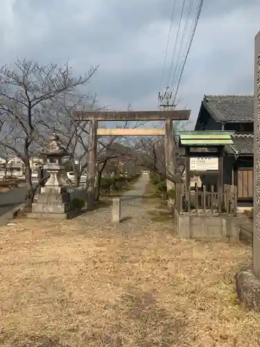 藤島神社の鳥居