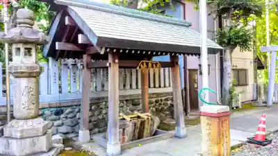 日出神社の手水舎