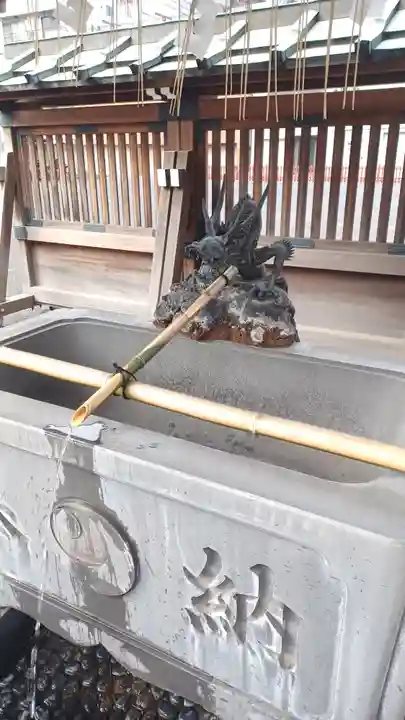 鷲神社の手水舎