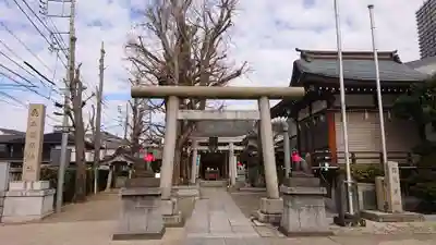 飛木稲荷神社の鳥居