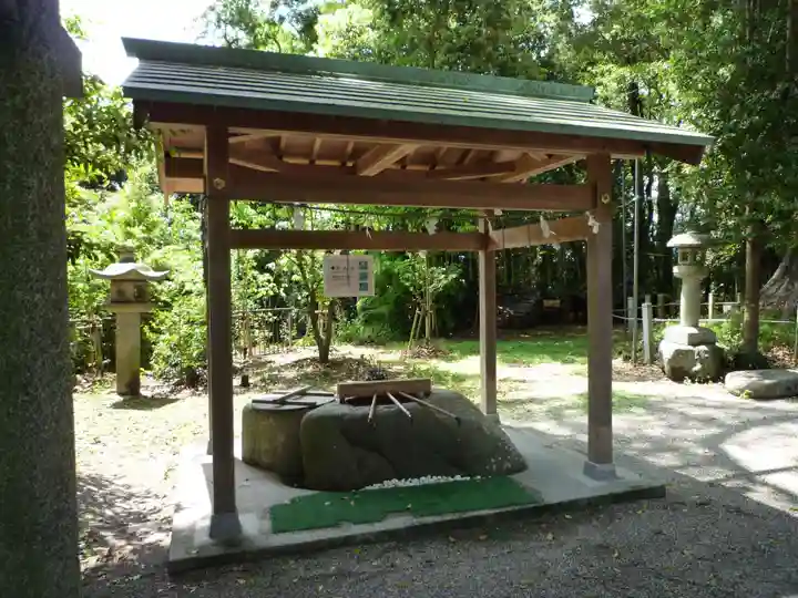 松阪神社の手水舎