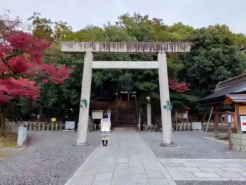 味美白山神社の鳥居