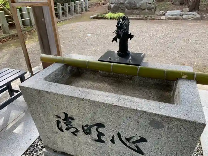 熊野神社の手水舎
