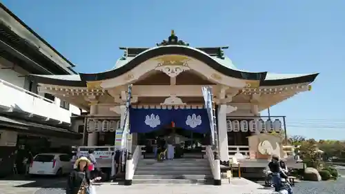岡山神社の本殿・本堂
