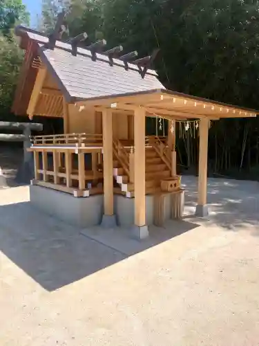 百里神社の{uncategorized: "未分類", other: "その他", undefined: "問題あり", building: "その他建物", grave: "お墓", sacred_gate: "鳥居", guardian: "狛犬", statue: "像", buddha: "仏像", history: "歴史", nature: "自然", garden: "庭園", animal: "動物", pagoda: "塔", temizu: "手水舎", mountain_gate: "山門・神門", sanctuary: "本殿・本堂", subordinate: "末社・摂社", art: "芸術", scenery: "景色", jizo: "地蔵", ema: "絵馬", goshuin: "御朱印", omikuji: "おみくじ", items: "授与品その他", amulet: "お守り", goshuincho: "御朱印帳", eats: "食事", festival: "お祭り", votive_dance: "神楽", shichigosan: "七五三参", wedding: "結婚式", experience: "体験その他", initially: "初詣", around: "周辺", anti_infection: "感染症対策"}