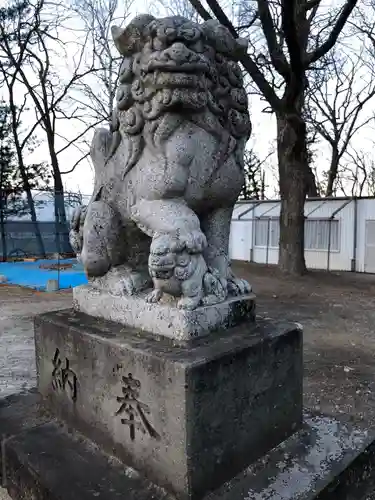 愛國神社の狛犬