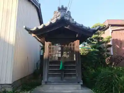 地蔵の本殿・本堂