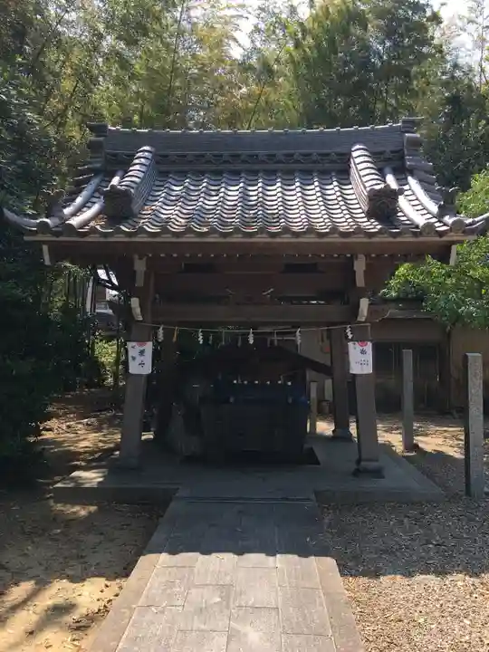 小池神社の手水舎