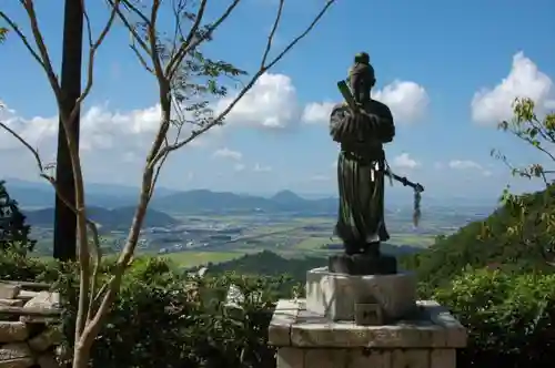 観音正寺の像