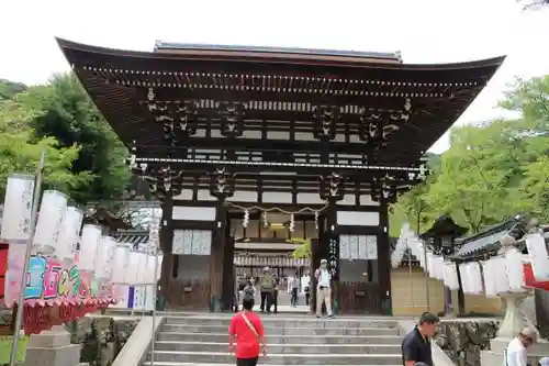 松尾大社の山門・神門