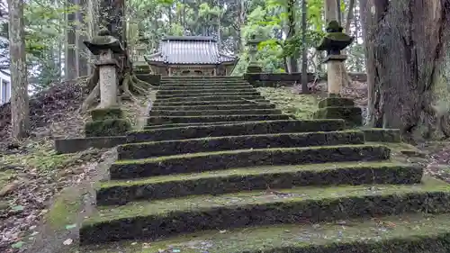 白山神社の庭園