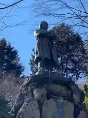 神橋(二荒山神社)の像