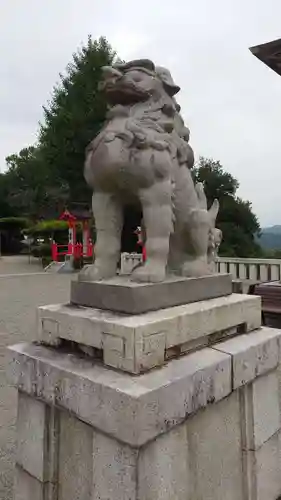 足利織姫神社の狛犬