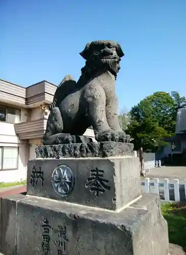 滝川神社の狛犬