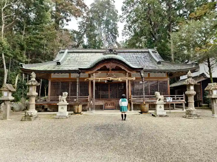 積田神社の本殿・本堂
