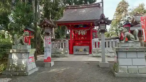 亀ケ池八幡宮の末社・摂社
