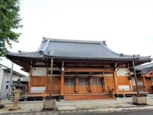 西生寺の本殿・本堂