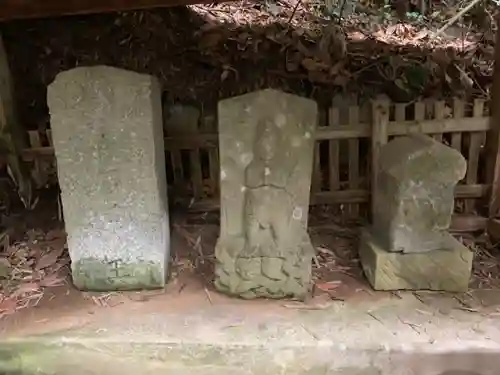 秋葉神社の仏像