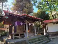 弦巻神社の本殿