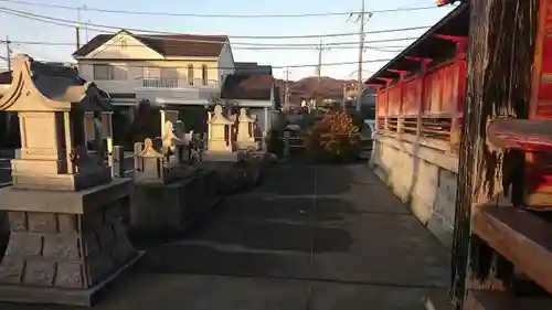 星宮神社 (山川町)の末社・摂社