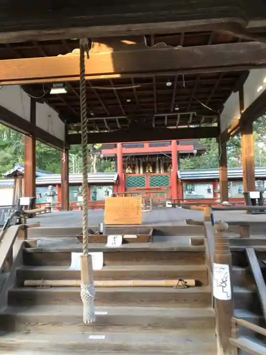 氷室神社の本殿・本堂