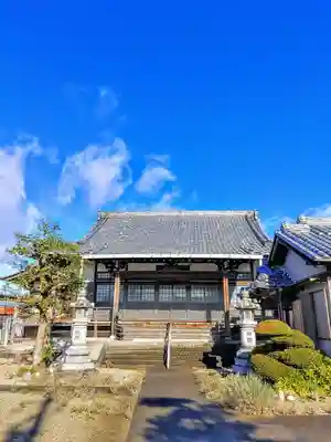 三月寺の本殿・本堂