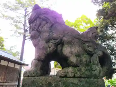 稲荷社（北明治稲荷社）の狛犬