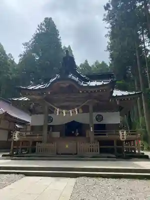 御岩神社の本殿・本堂