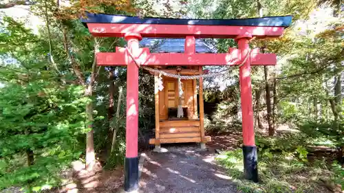 平岸天満宮・太平山三吉神社の末社