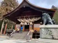 諏訪大社下社秋宮の本殿・本堂