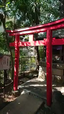 北澤八幡神社の末社・摂社