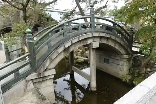 西宮神社の庭園