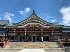 神明神社の本殿