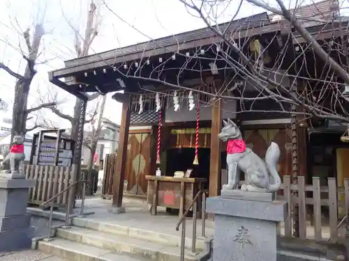 飛木稲荷神社の本殿